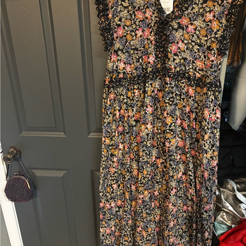 Floral Maxi Dress with Lace Trim